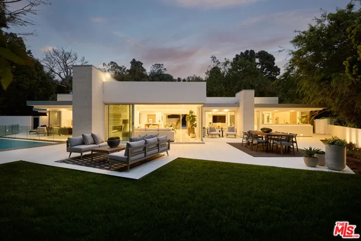 249 N Glenroy Avenue, Los Angeles, California 90049