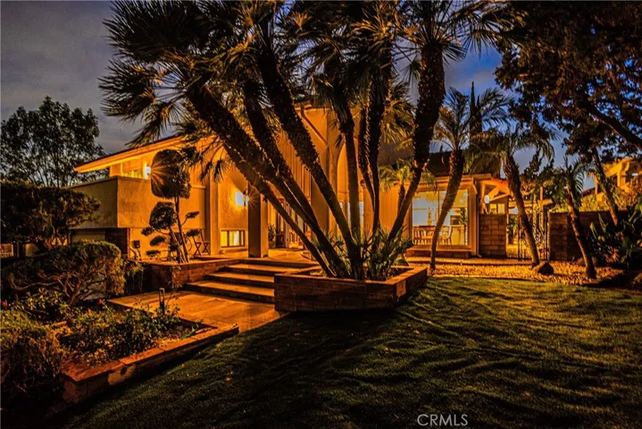 2217 Serrano Place, Fullerton, California 92833