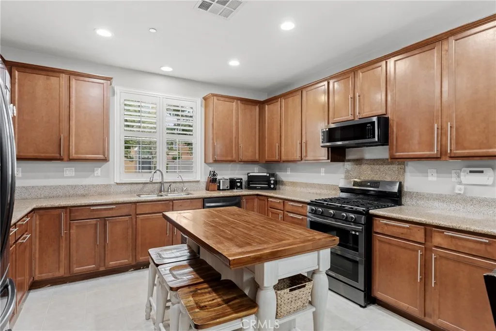 40258 Cape Charles Drive, Temecula, California 92591 home-pic-12