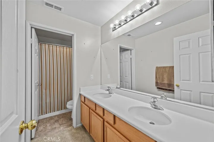 Upstairs Bathroom