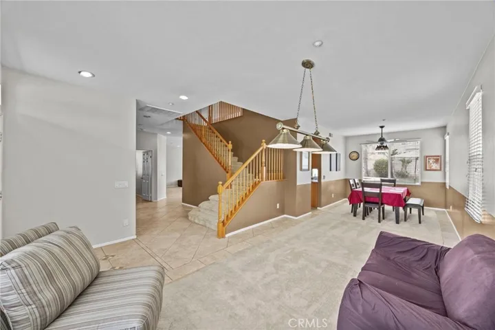 Living Room / Dining Room