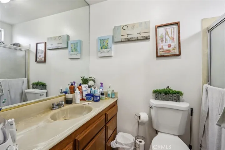 Detached Guest House (Granny Suite) Bathroom