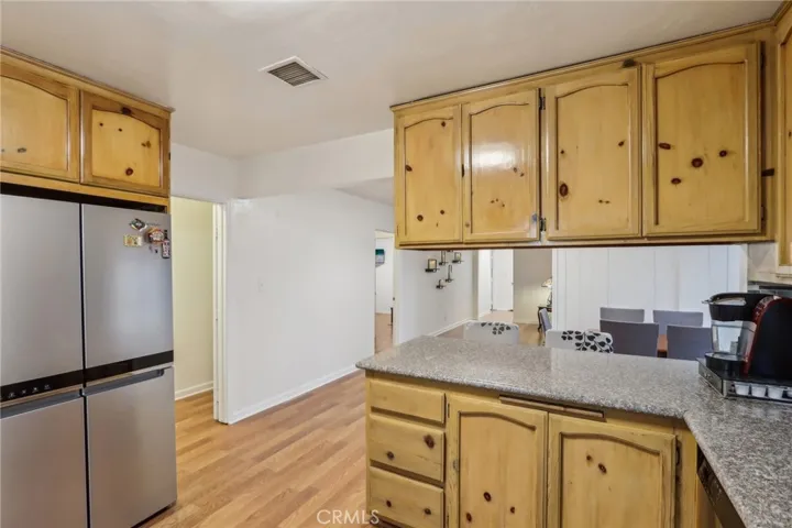 Kitchen 4