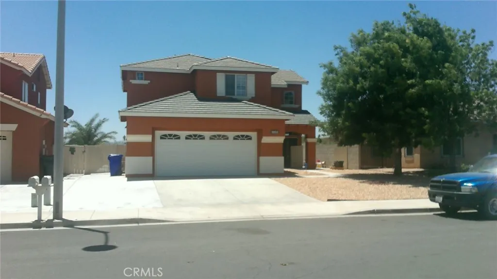 12533 Loma Verde Drive, Victorville, California 92392 home-pic-0