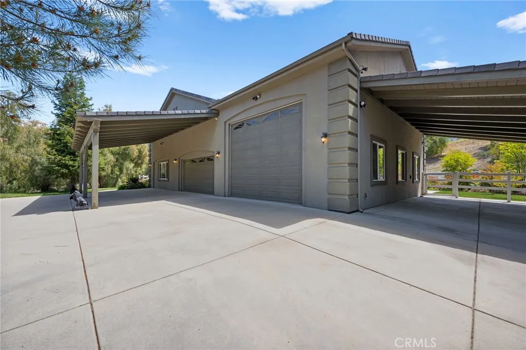 Guest House Enclosed RV Garage