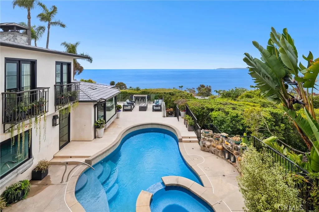 2570 Queda Way, Laguna Beach, California 92651 home-pic-1