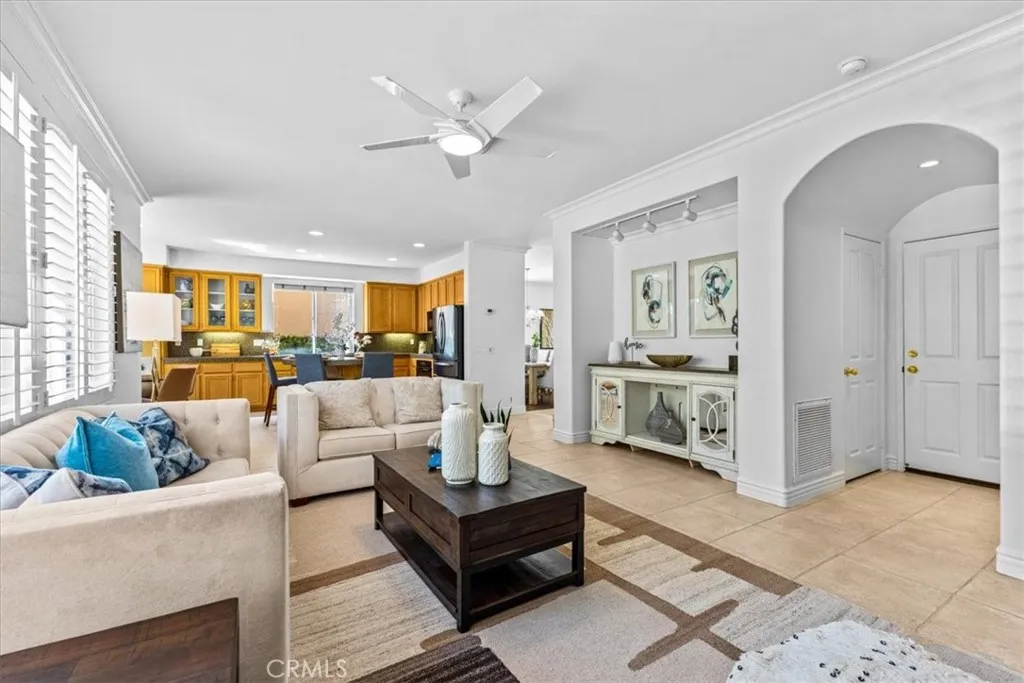 2 Westgate, Irvine, California 92620 home-pic-15