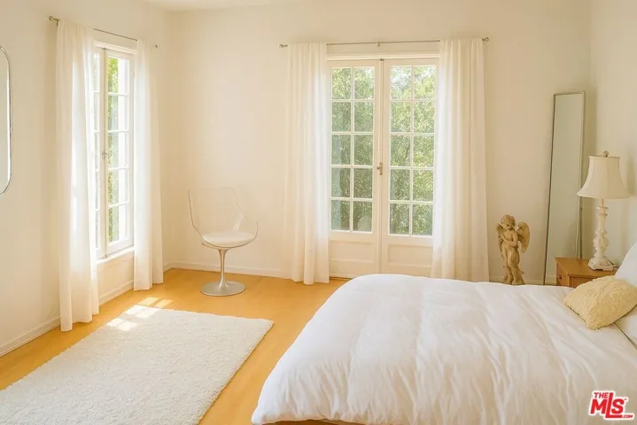 6063 Scenic Avenue, Los Angeles, California 90068