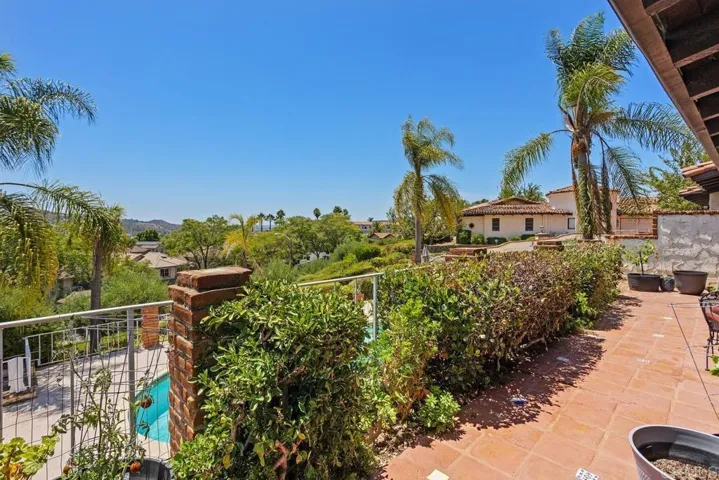32012 Del Cielo Este, Bonsall, California 92003