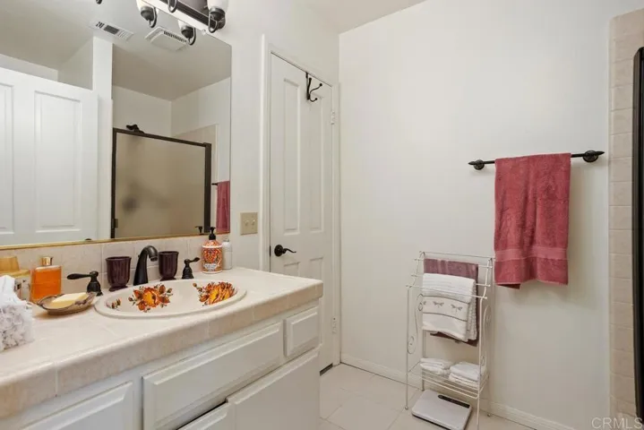 32012 Del Cielo Este, Bonsall, California 92003