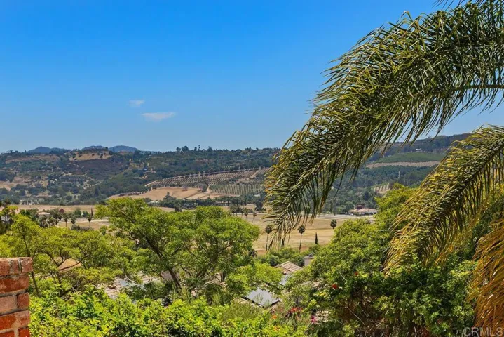 32012 Del Cielo Este, Bonsall, California 92003