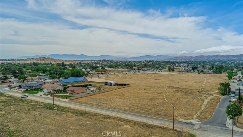 42631 51st Street W, Quartz Hill, California 93536