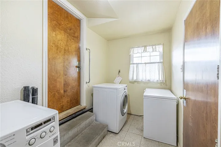 42631 51st Street W, Quartz Hill, California 93536