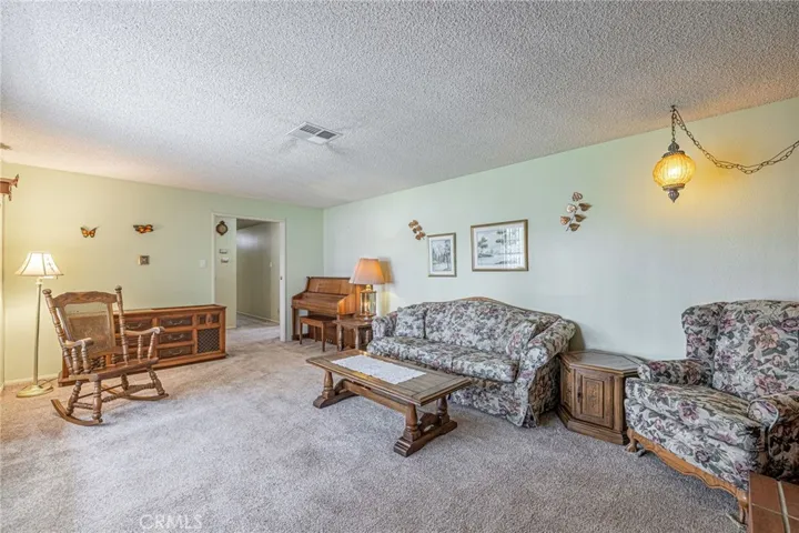 42631 51st Street W, Quartz Hill, California 93536
