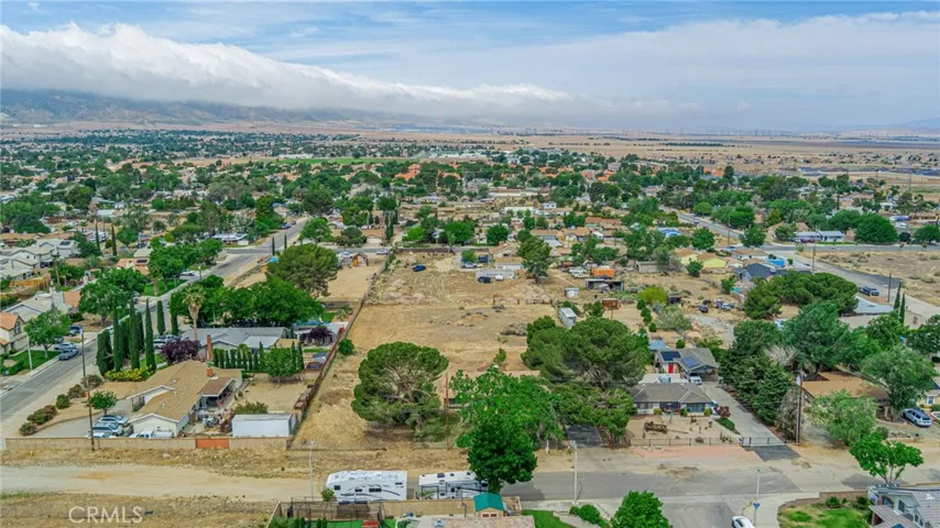 42631 51st Street W, Quartz Hill, California 93536