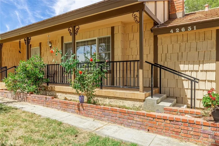 42631 51st Street W, Quartz Hill, California 93536