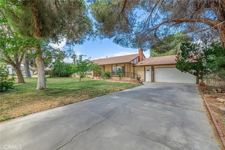 42631 51st Street W, Quartz Hill, California 93536