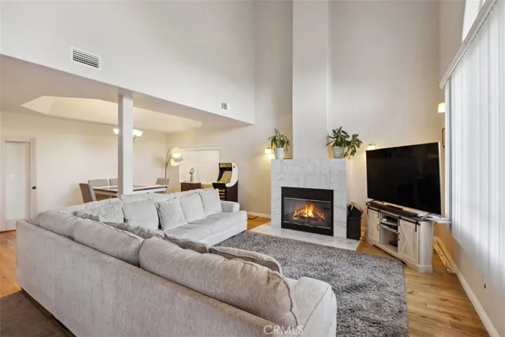 23684 Valley View Road, Calabasas, California 91302