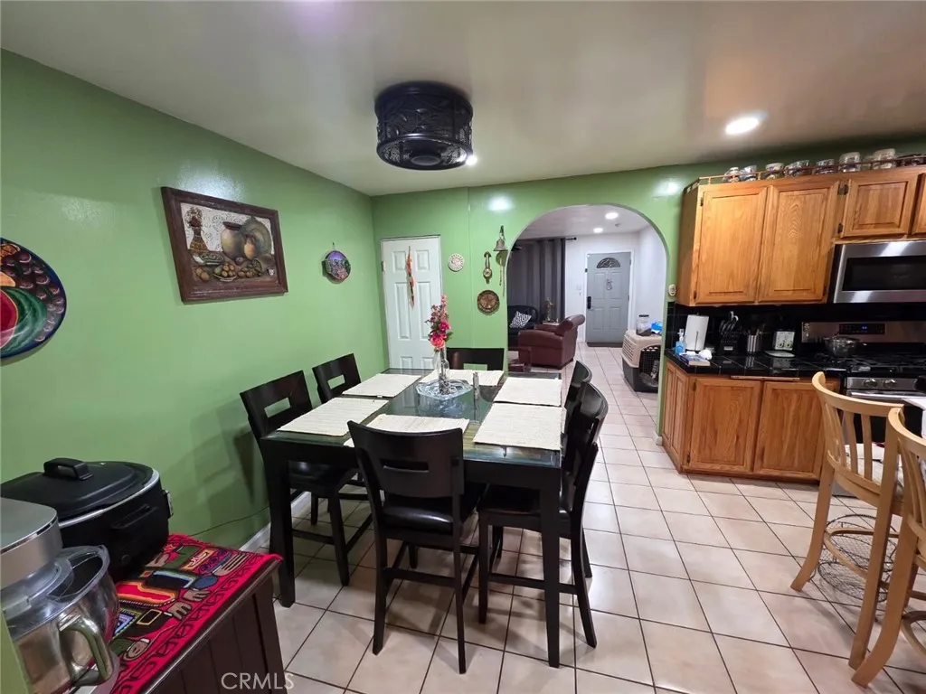 2998 Mary Street, Riverside, California 92506 home-pic-21