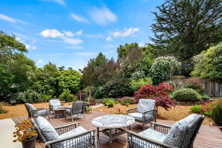 2811 Forest Lodge Road, Pebble Beach, California 93953