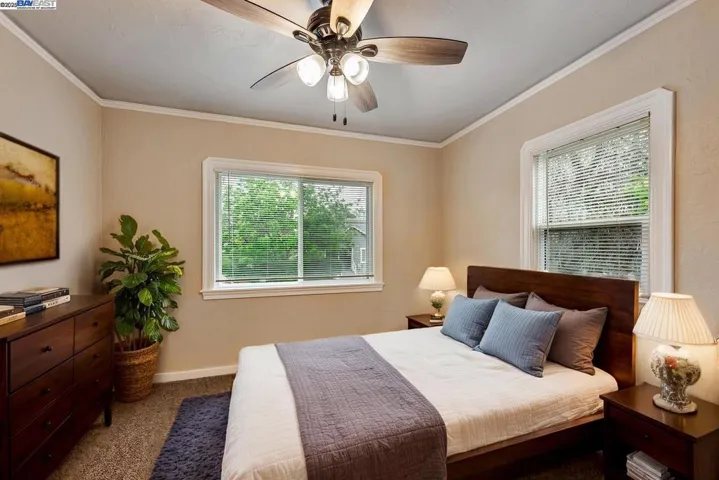 22741 1st St, Hayward, California 94541
