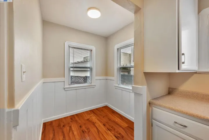 22741 1st St, Hayward, California 94541