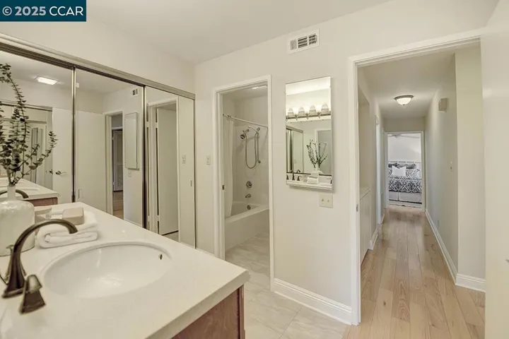 2100 Cactus Ct 1, Walnut Creek, California 94595