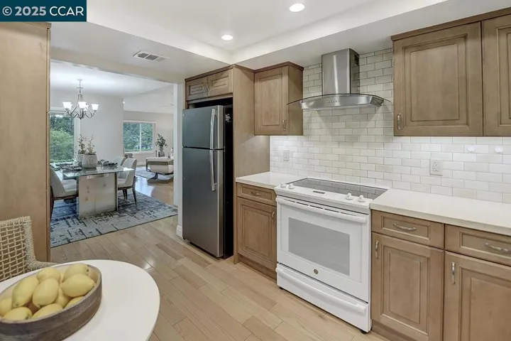 2100 Cactus Ct 1, Walnut Creek, California 94595