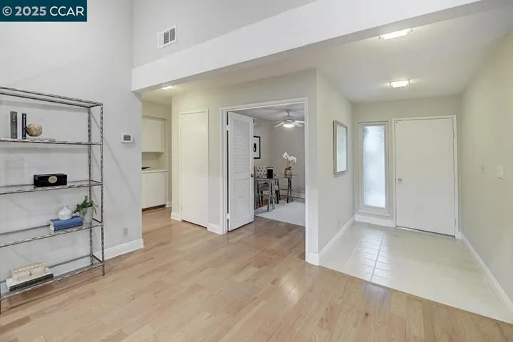 2100 Cactus Ct 1, Walnut Creek, California 94595