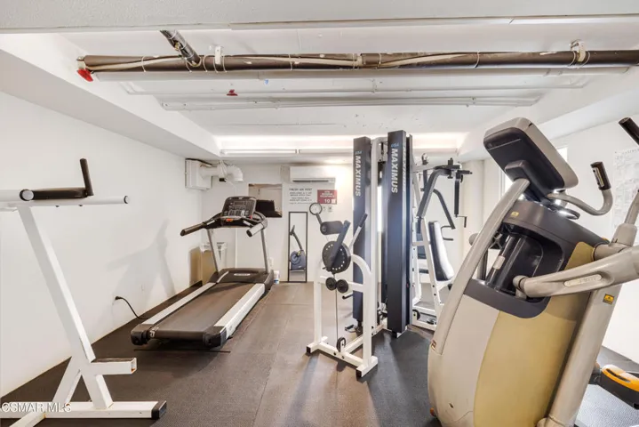 19009 Sherman Way Unit 10, Reseda-Vince