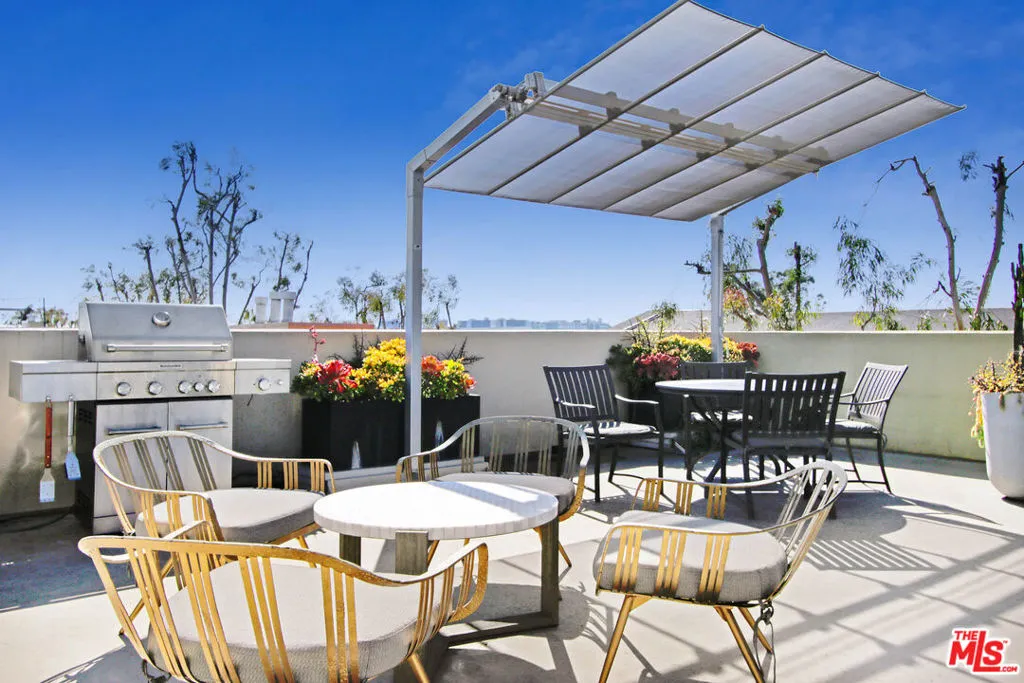 750 N Kings Road 111, West Hollywood, California 90069 home-pic-14