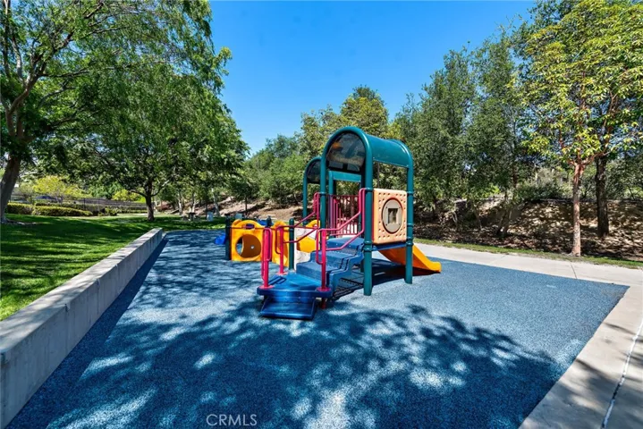 Community tot lot