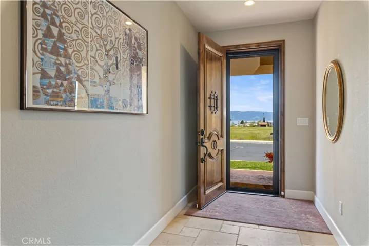 295 Katie Court, Lakeport, California 95453