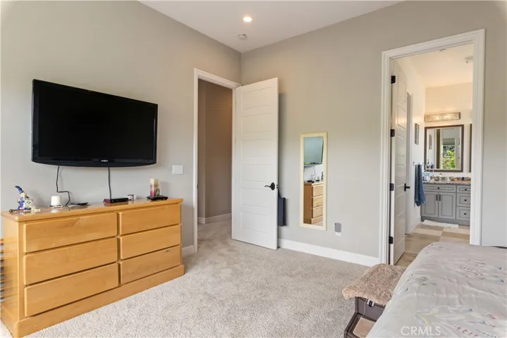 295 Katie Court, Lakeport, California 95453