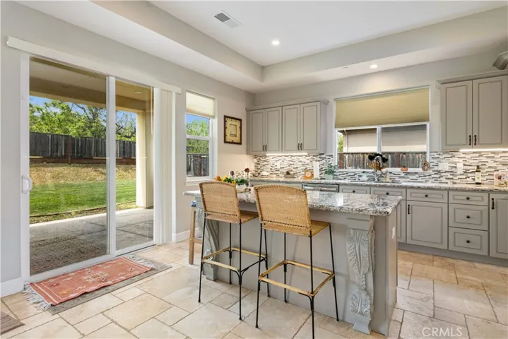 295 Katie Court, Lakeport, California 95453