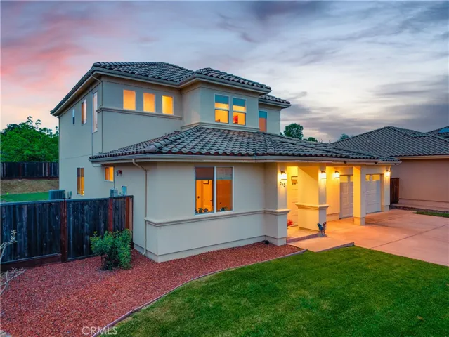 295 Katie Court, Lakeport, California 95453
