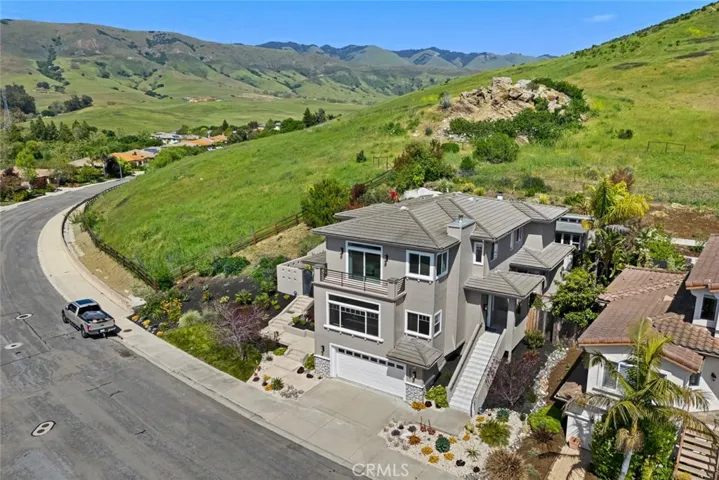 4566 Spanish Oaks Drive, San Luis Obispo, California 93401