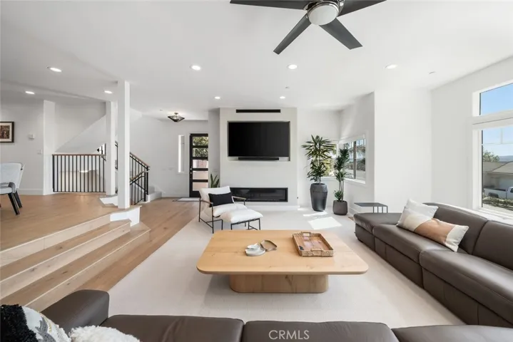 4566 Spanish Oaks Drive, San Luis Obispo, California 93401