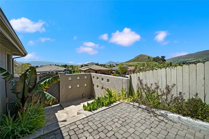 4566 Spanish Oaks Drive, San Luis Obispo, California 93401