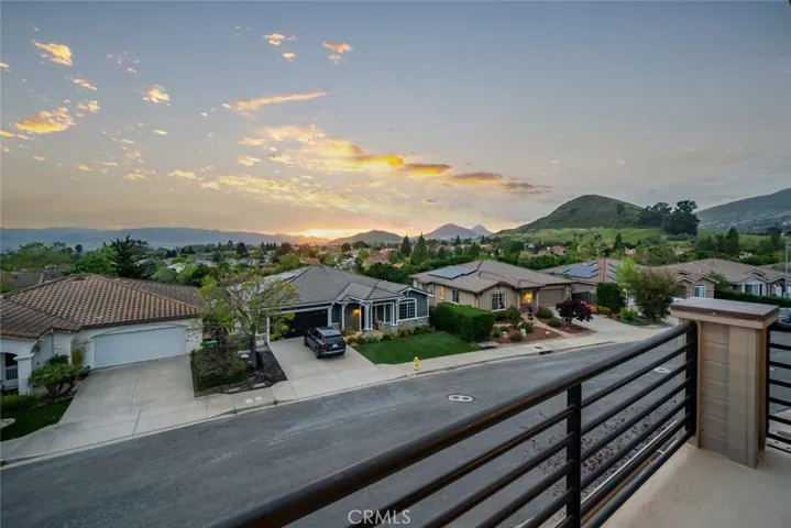 4566 Spanish Oaks Drive, San Luis Obispo, California 93401