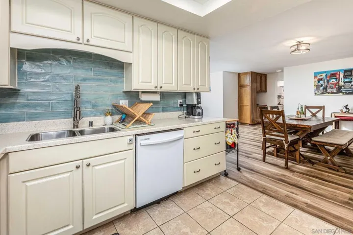 12466 Keemo Ter, Lakeside, California 92040