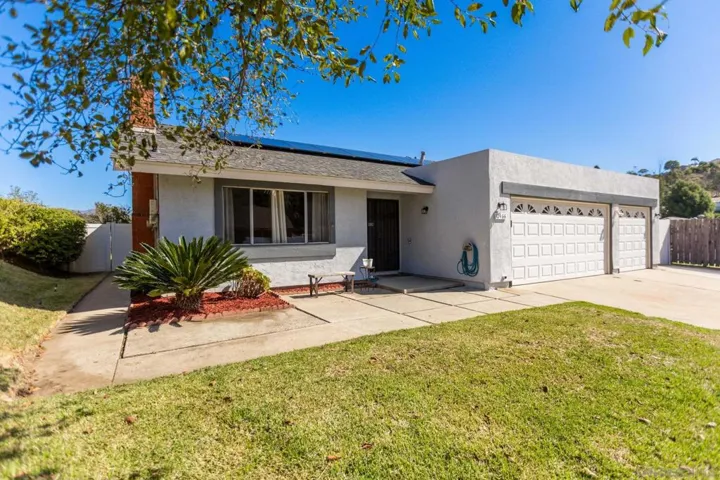 12466 Keemo Ter, Lakeside, California 92040