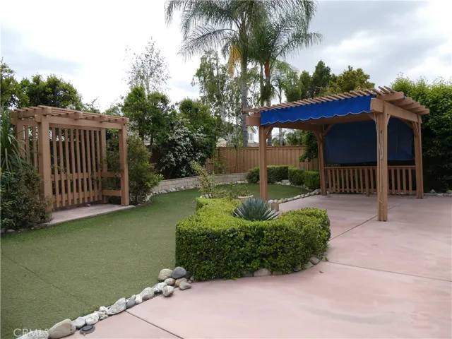 1582 Silver Cup Court, Redlands, California 92374