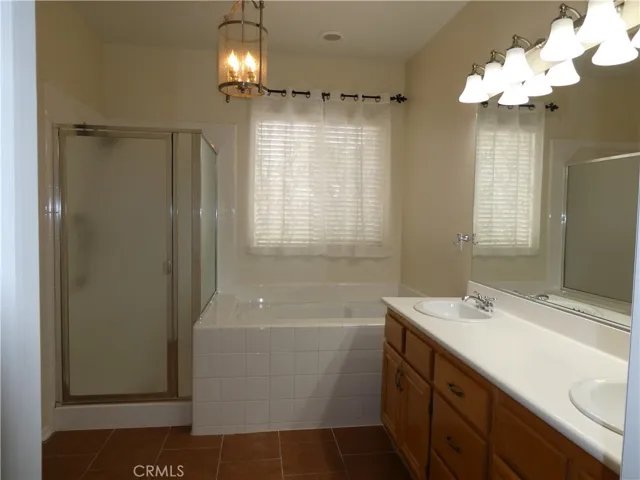 1582 Silver Cup Court, Redlands, California 92374