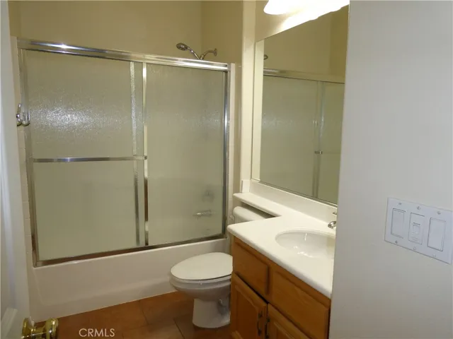 1582 Silver Cup Court, Redlands, California 92374