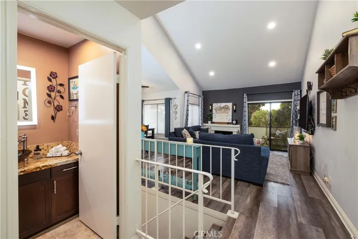 386 S Via La Canada 37, Orange, California 92869