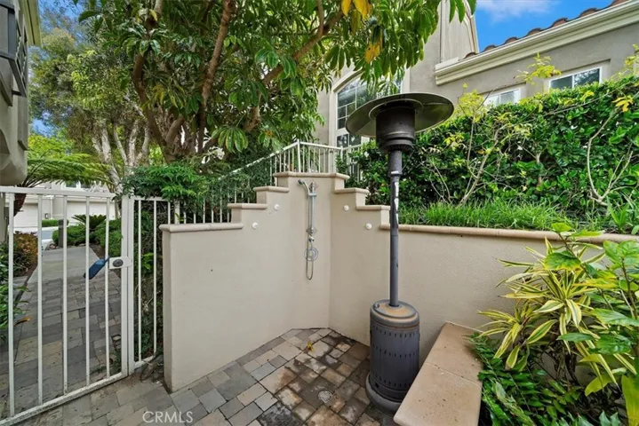 outdoor shower