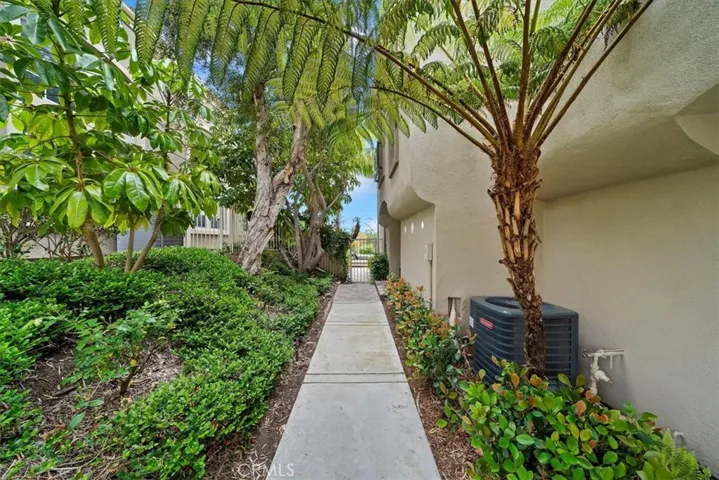 front path to entrance