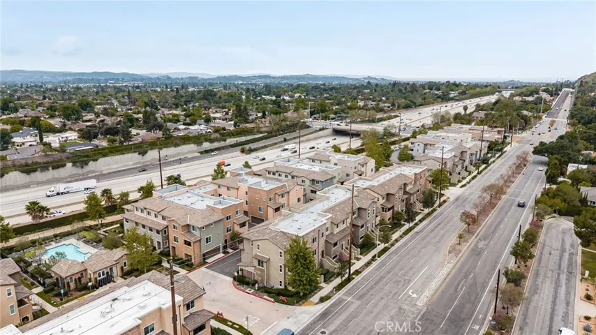 1052 Newberry Lane, Claremont, California 91711