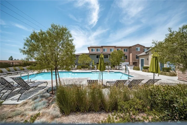 1052 Newberry Lane, Claremont, California 91711